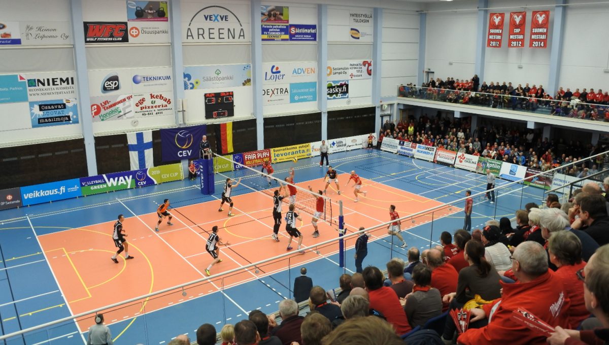 Seuranta: Lentopallon huippuottelu VaLePa – Savo Volley