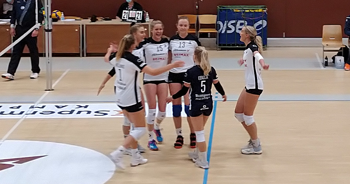 Helsinki Volley otti erän Suomen mestareilta historiansa ensimmäisessä liigaottelussa