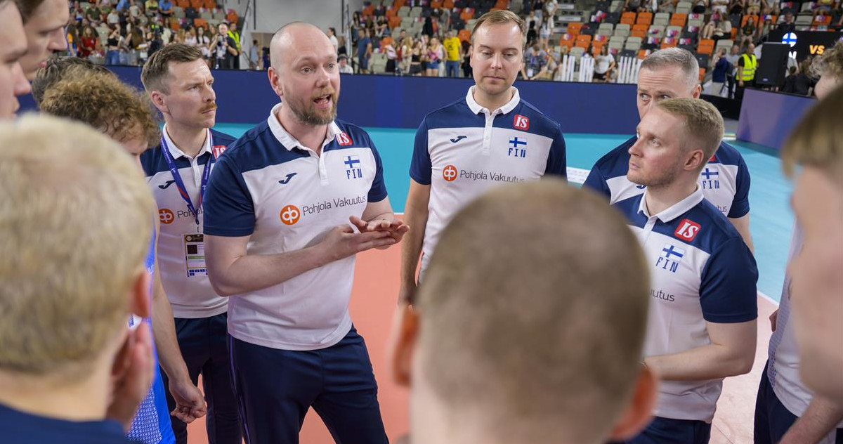 Kansainvälinen lentopalloliitto tuki Suomen valmennusta 84 000 dollarilla